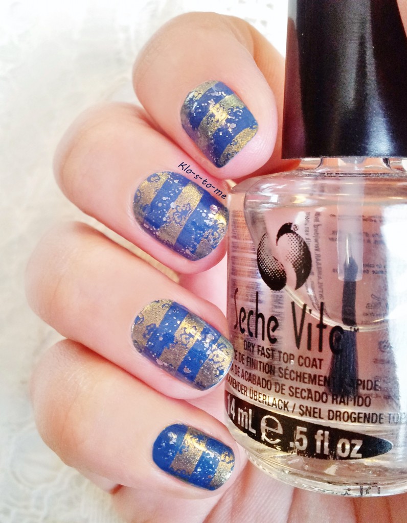 Nail-art Bleu et or stamping 