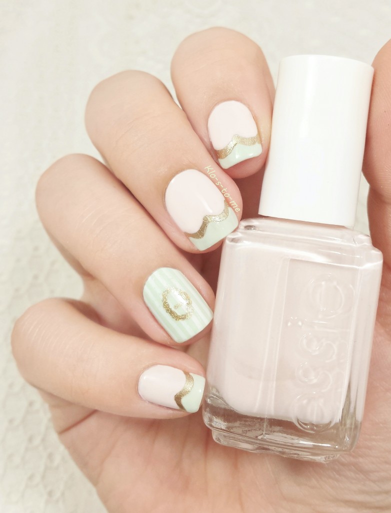 Nail-art stickers : inspiration Ladurée