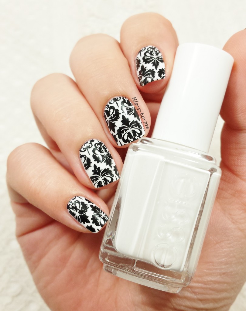 Nail-art Baroque : noir et blanc