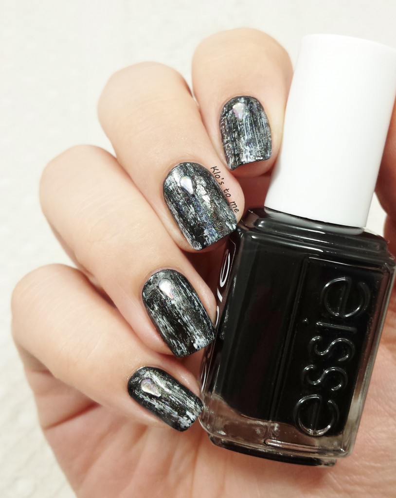 Nail-art dry brush : noir et argent