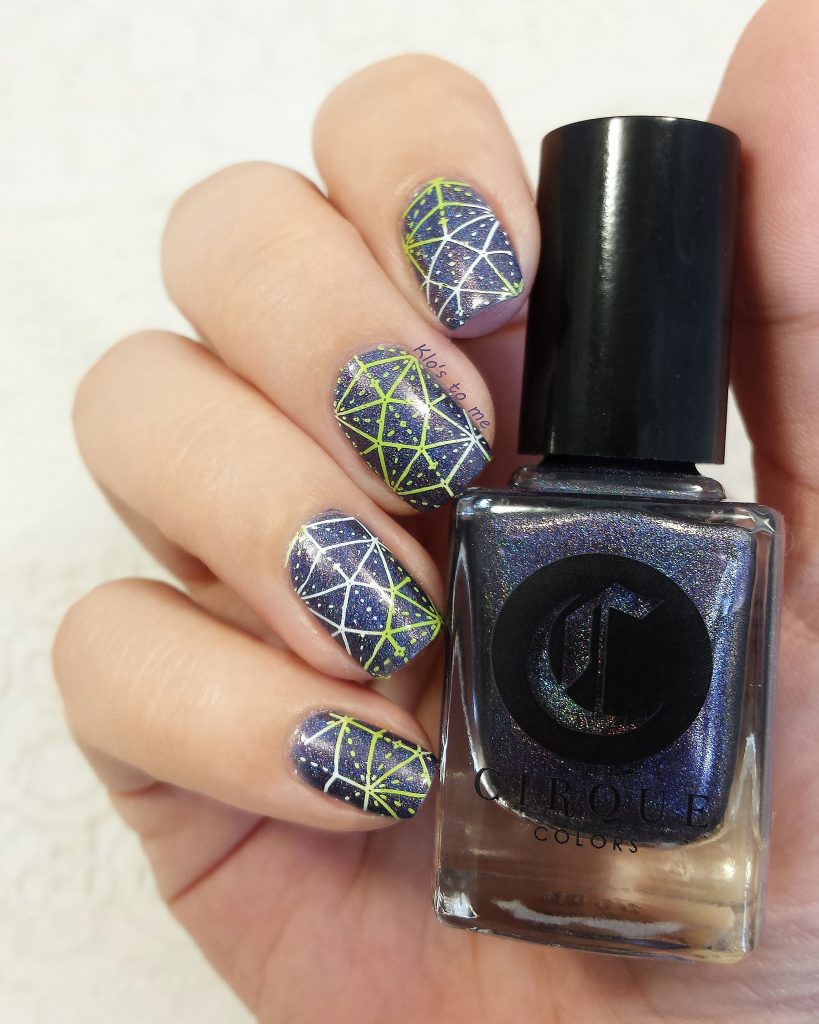 Nail-art graphique : fascination street