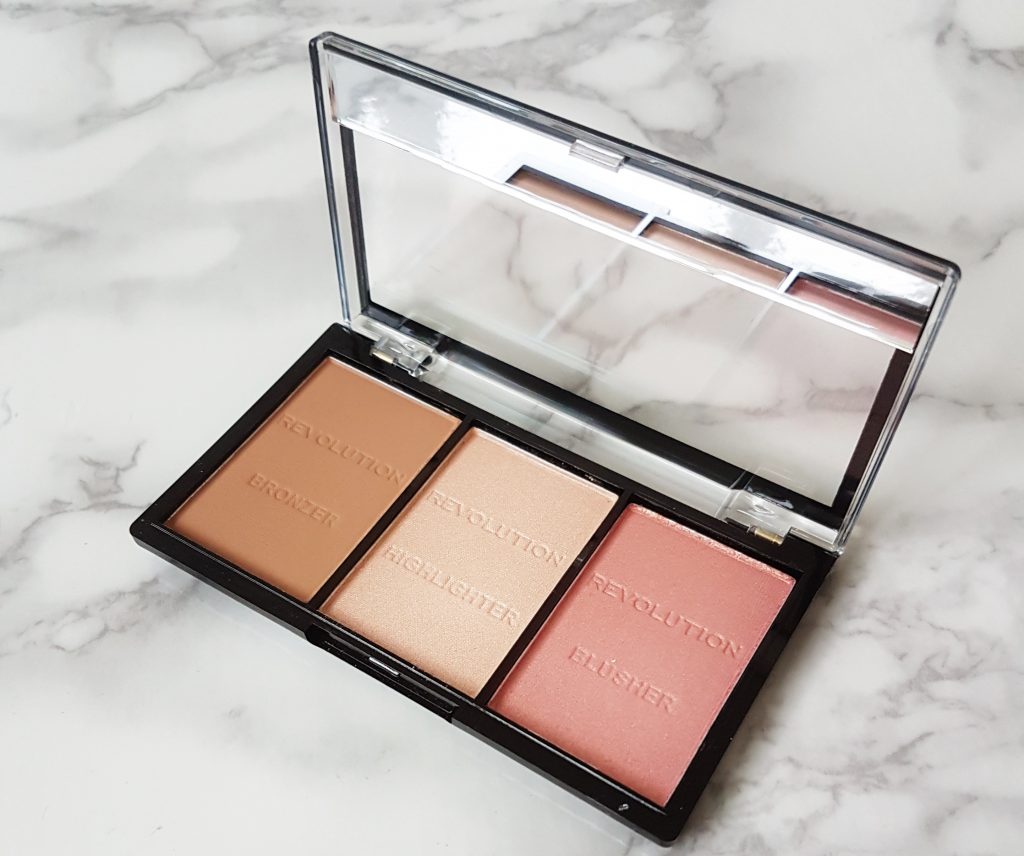 Makeup Revolution Ultra Sculpt et contour kit