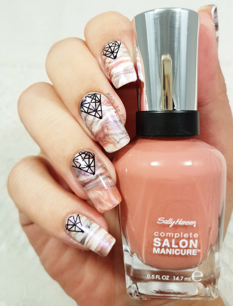 Nail-art Marble Sally Hansen