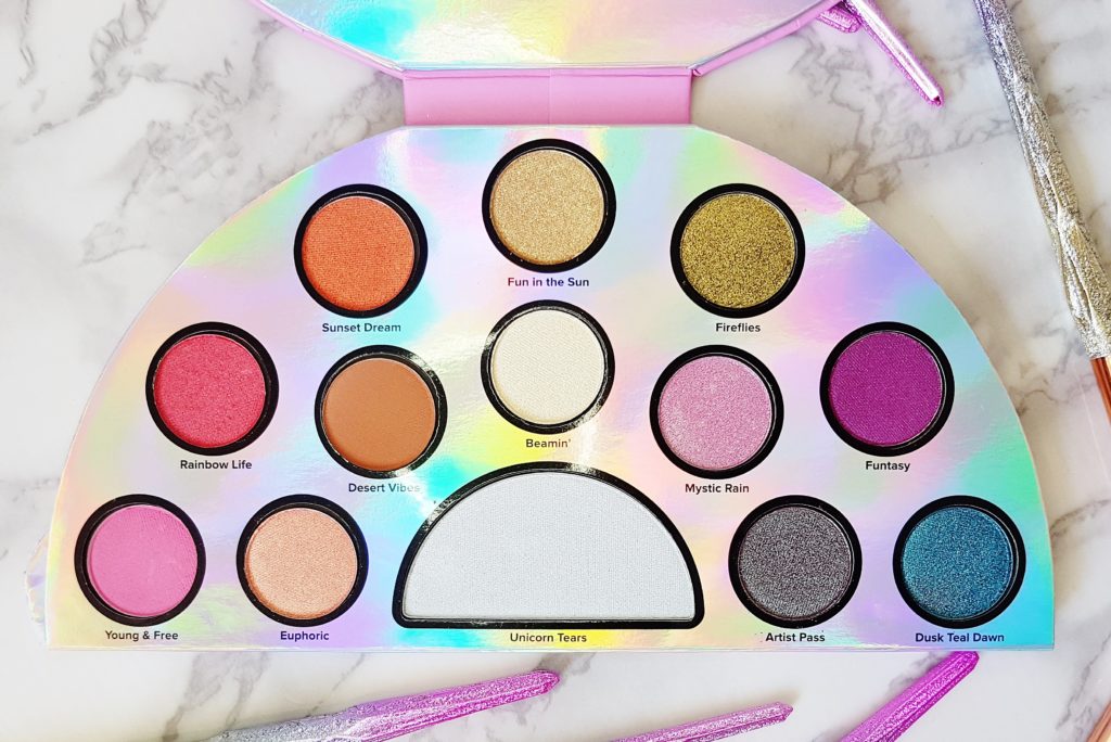 palette life's a festival de Too faced