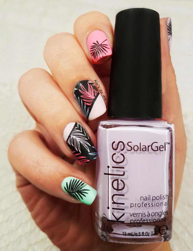 Nail-art tropical pastel