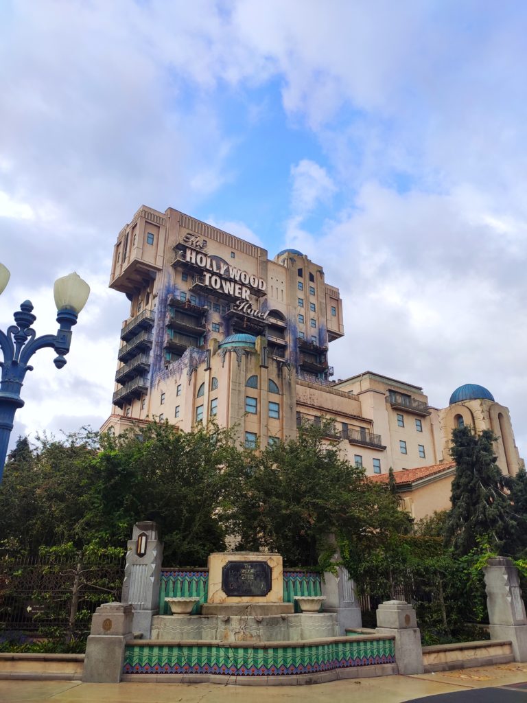 Hollywood tower hotel - la tour de la terreur