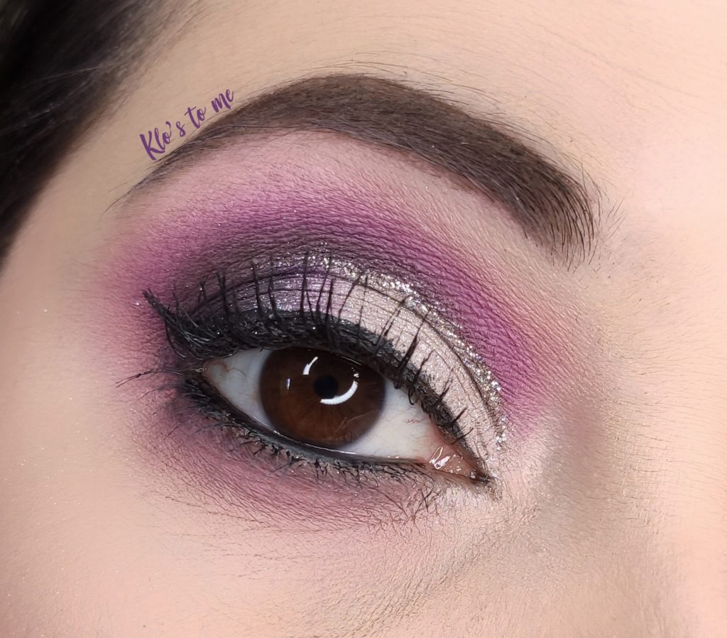 make-up violet