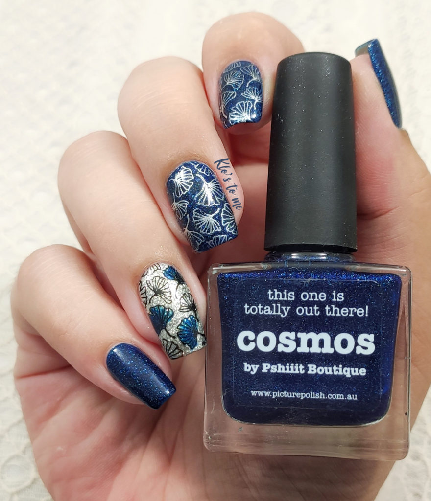 Nail-art bleu et argent, feuilles de ginkgo, stamping et reverse stamping