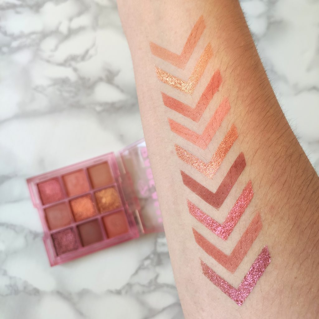 W7 : Bare All ! - Uncovered - swatches